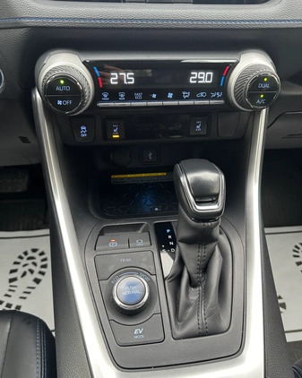 Toyota RAV4 cena 139900 przebieg: 121510, rok produkcji 2019 z Tuchola małe 742